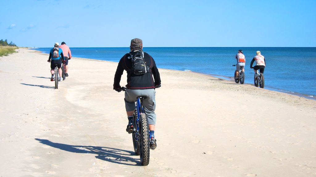 fat bike beach ride 1618 lg